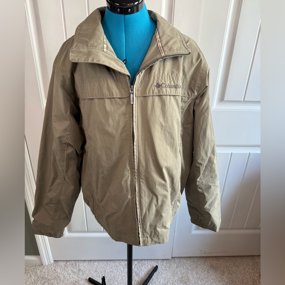 COLUMBIA Sportswear Outdoor Utility Rain Jacket Khaki Fishing Hiking Size M